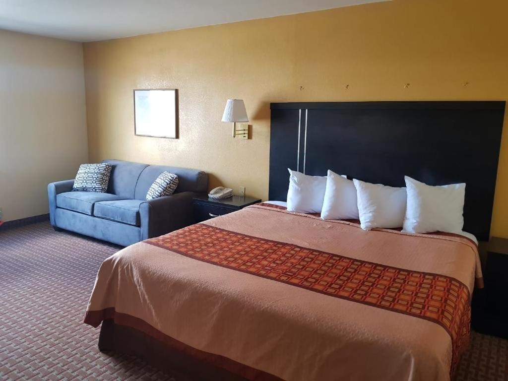 Rodeway Inn & Suites Blanding Extérieur photo