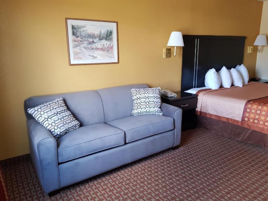 Rodeway Inn & Suites Blanding Extérieur photo