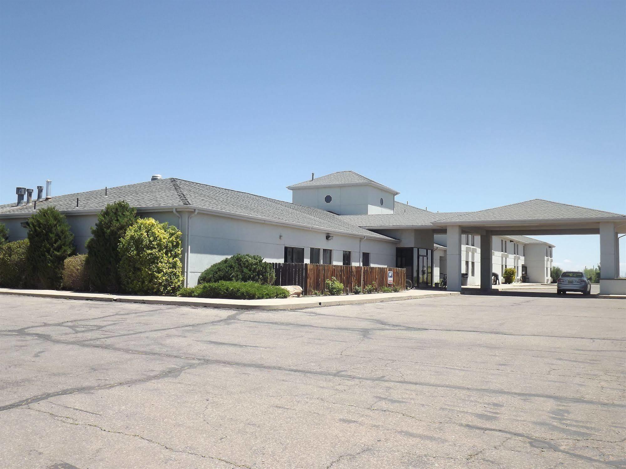 Rodeway Inn & Suites Blanding Extérieur photo